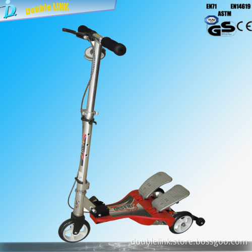 2015 latest funny dual-pedal foot scooter